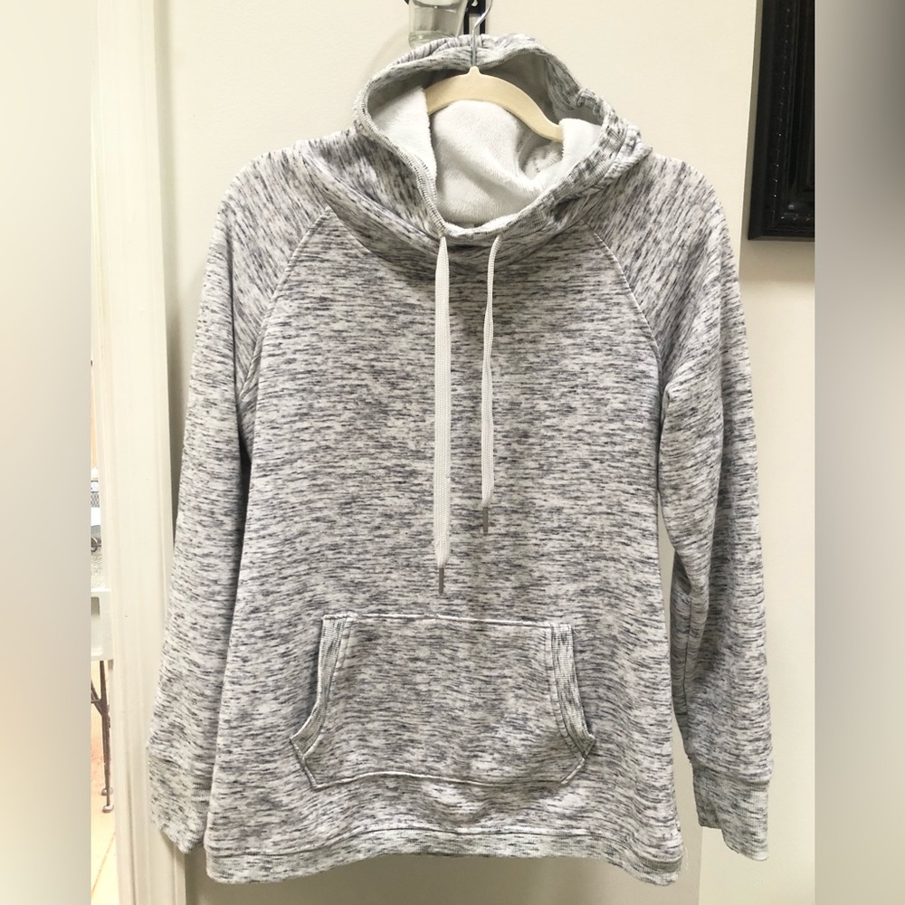 90 Degree by Reflex, Light Gray with Dark Gray Heathering Excellent Condition - Picture 1 of 4
